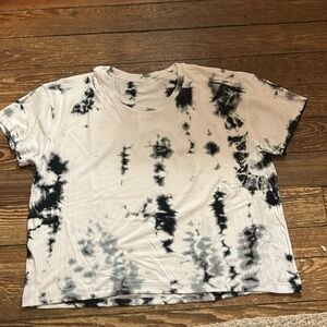 Lululemon Train to Be Short Sleeve Tee